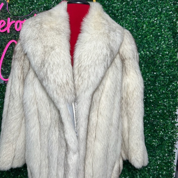 Blue Fox Mink Coat - Picture 2 of 5
